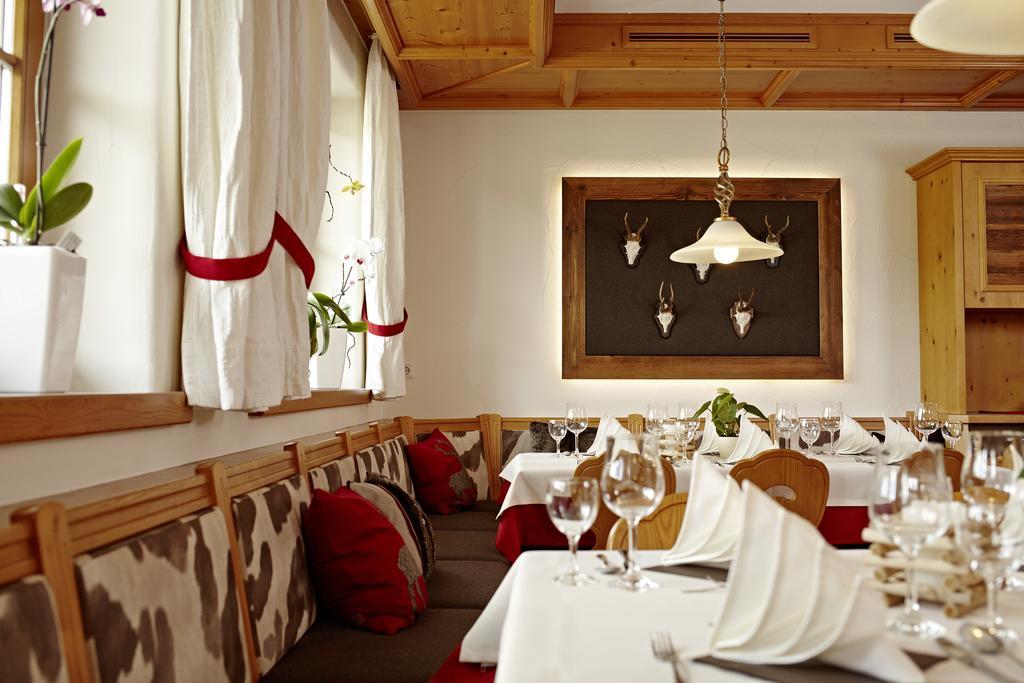 Hotel Garni Oberdorfer Stuben Obermaiselstein Bagian luar foto