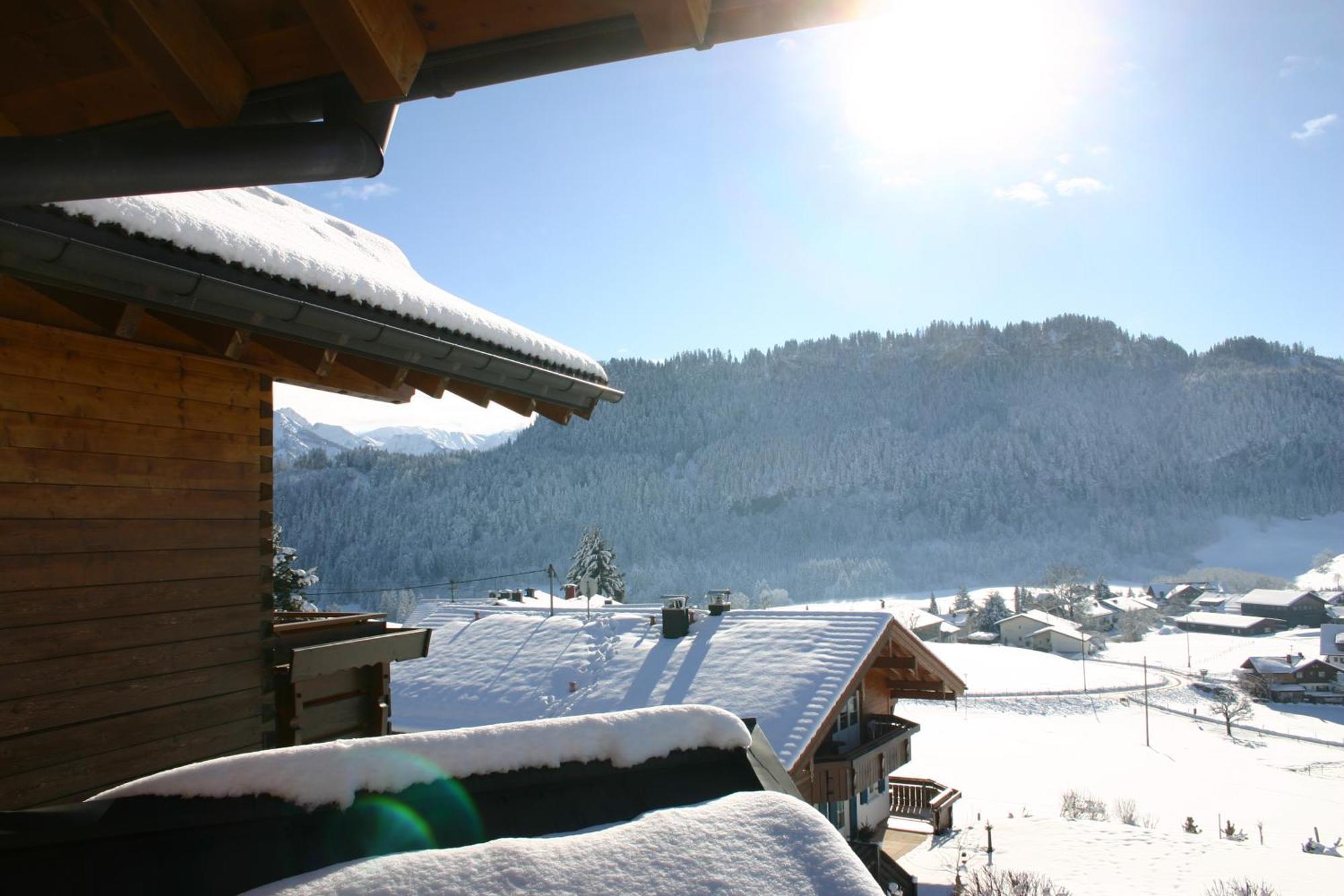 Hotel Garni Oberdorfer Stuben Obermaiselstein Bagian luar foto