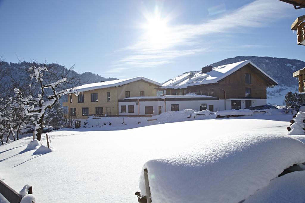 Hotel Garni Oberdorfer Stuben Obermaiselstein Bagian luar foto