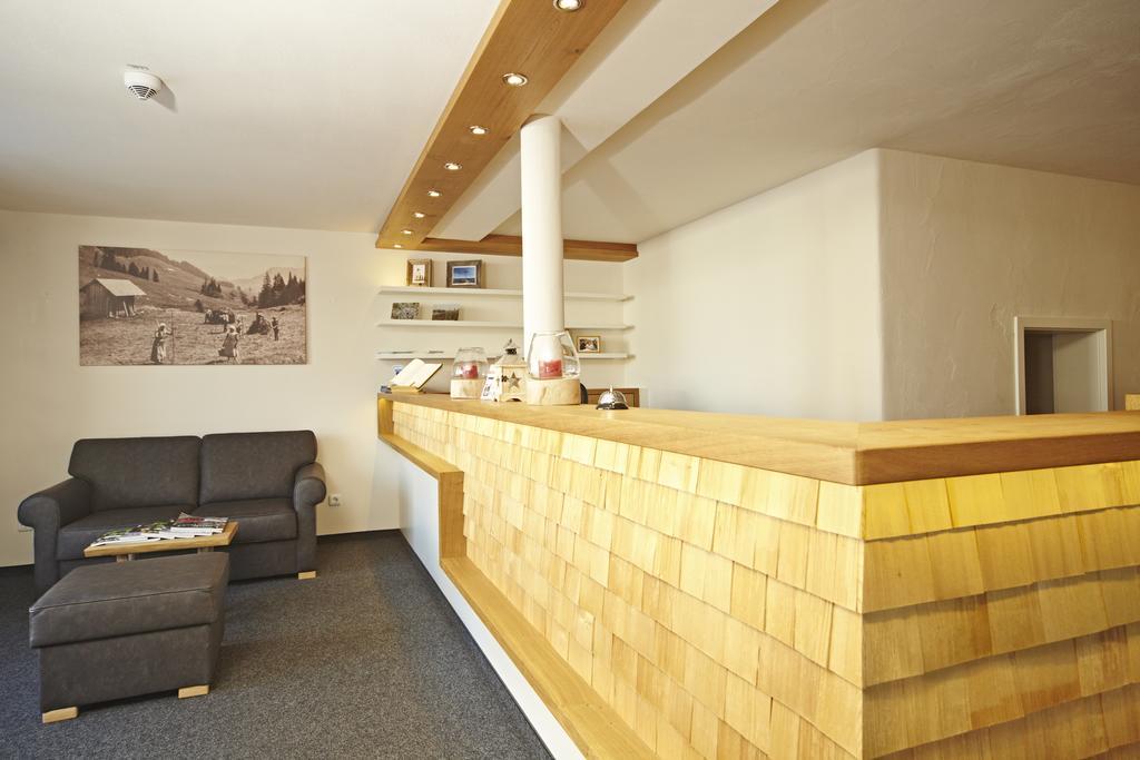 Hotel Garni Oberdorfer Stuben Obermaiselstein Bagian luar foto